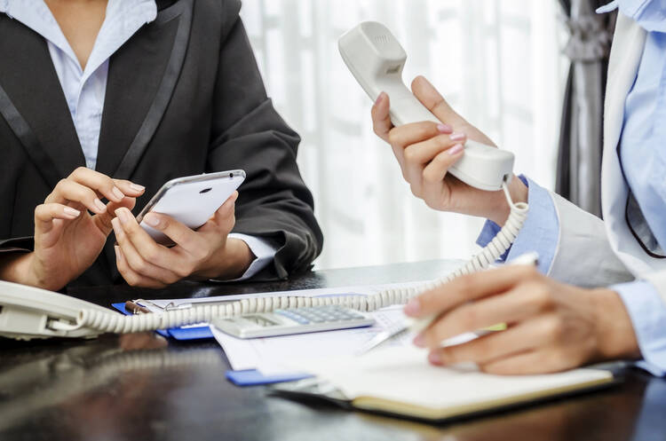 How to Start a Personal Assistance Business