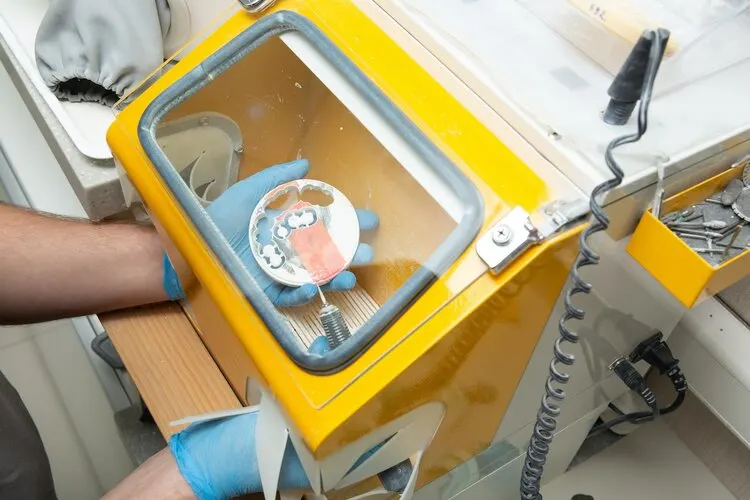 Dental Laboratory Business