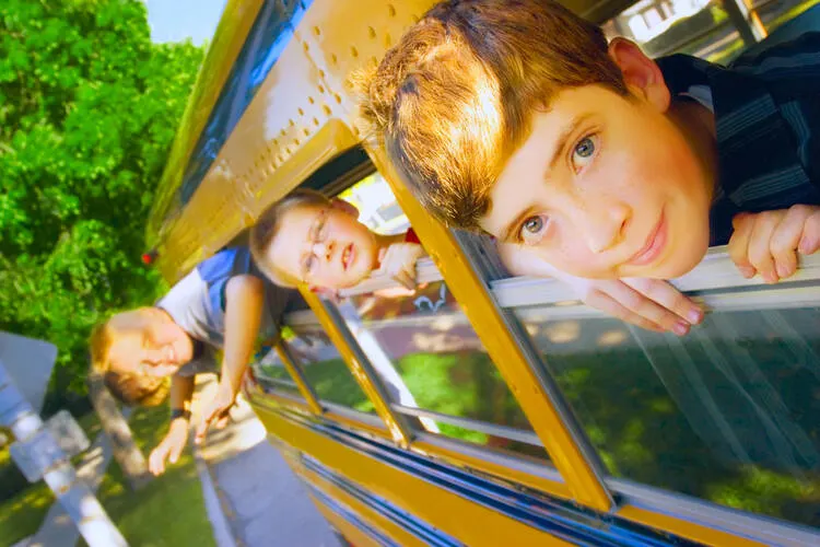 How to Start a Child Transportation Business