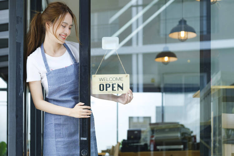 Business ideas for an Aries Woman to Start