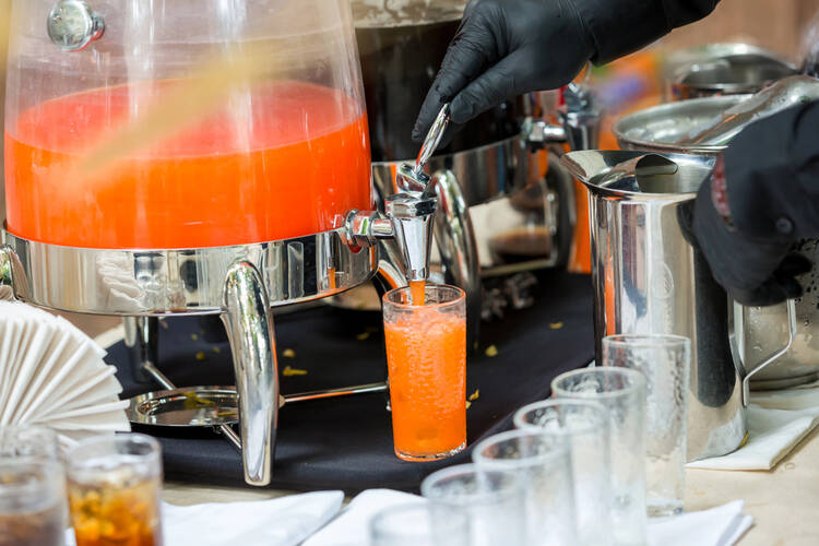 Equipment You Need to Start a Juice Bar Business