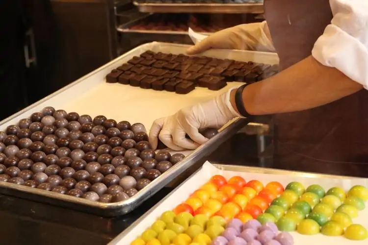 How to Start a Chocolate Business