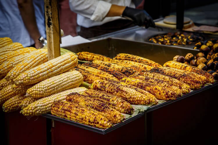 How to Start a Corn Roasting Business