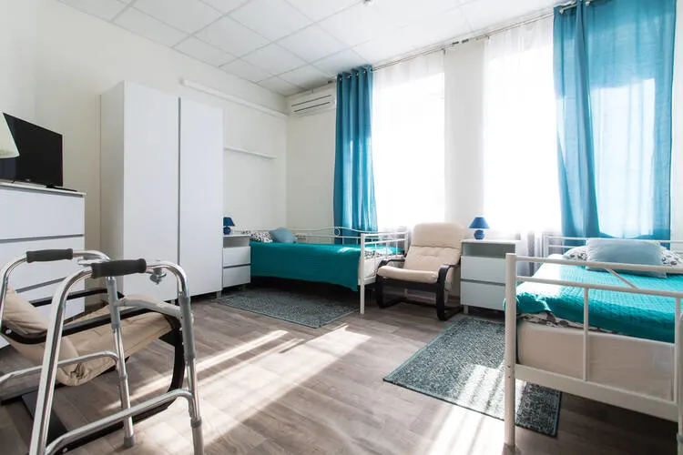 Brighten Nursing Home Room Decoration ideas