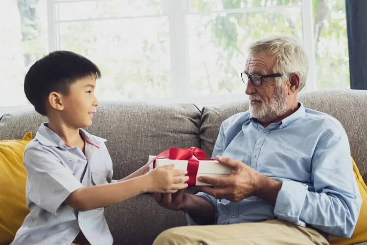 Christmas Gift ideas from Kids to Nursing Home Residents