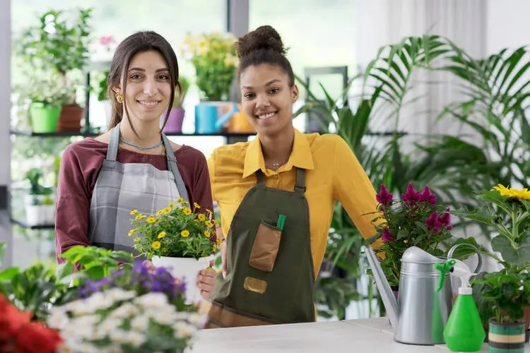 Flower Shop Employee Uniform ideas and Outfits