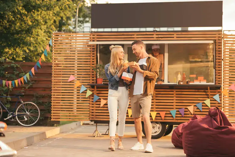 Eco-Friendly Food Truck Design ideas Using Recycled Materials