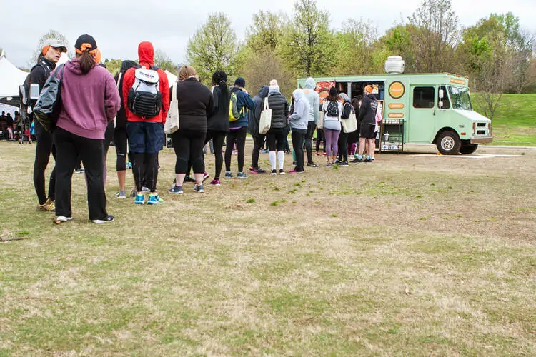 Queue Management ideas for Busy Food Truck Spots