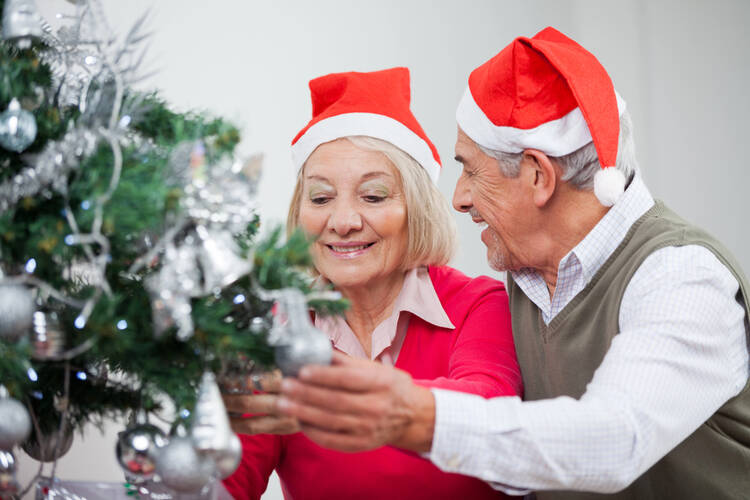 Christmas Craft ideas for Seniors in Assisted Living