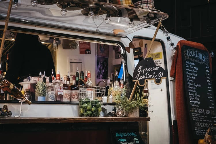 Bar and Drink Food Truck Business
