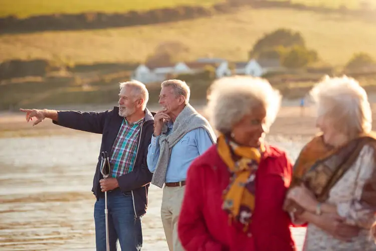 December Activities for Seniors in Assisted Living