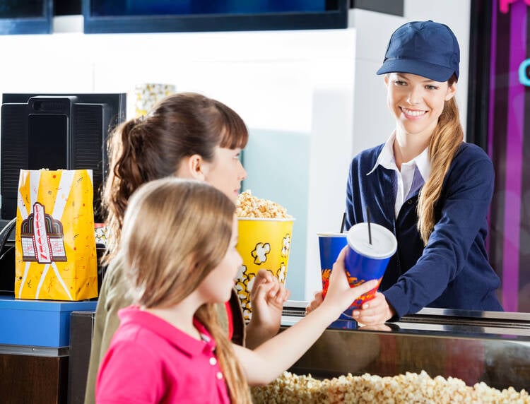25 High School Concession Stand Food ideas That Students and Staff Love